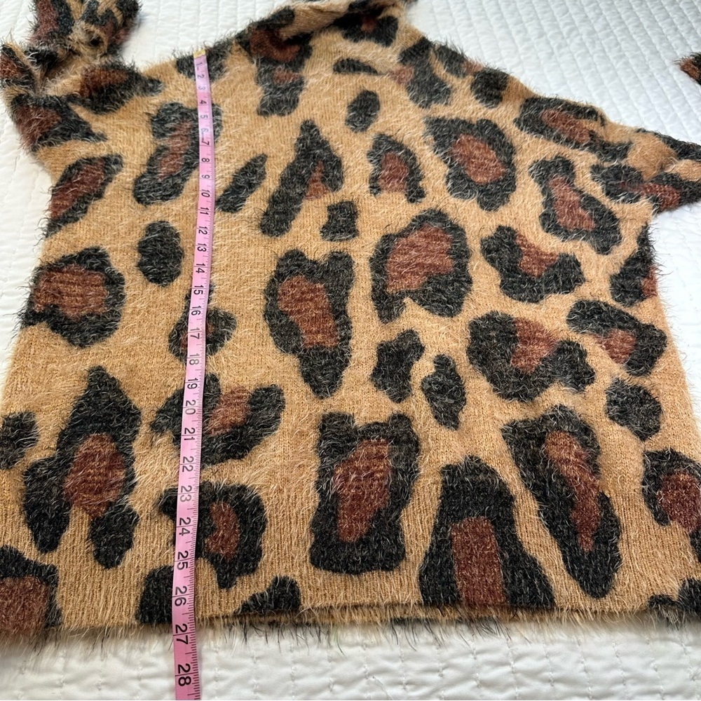 Show Me Your MuMu Women’s Fatima Turtleneck Sweater Cheetah Fever Knit Size XS - Picture 5 of 16